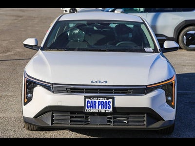 2026 Kia K4 LXS