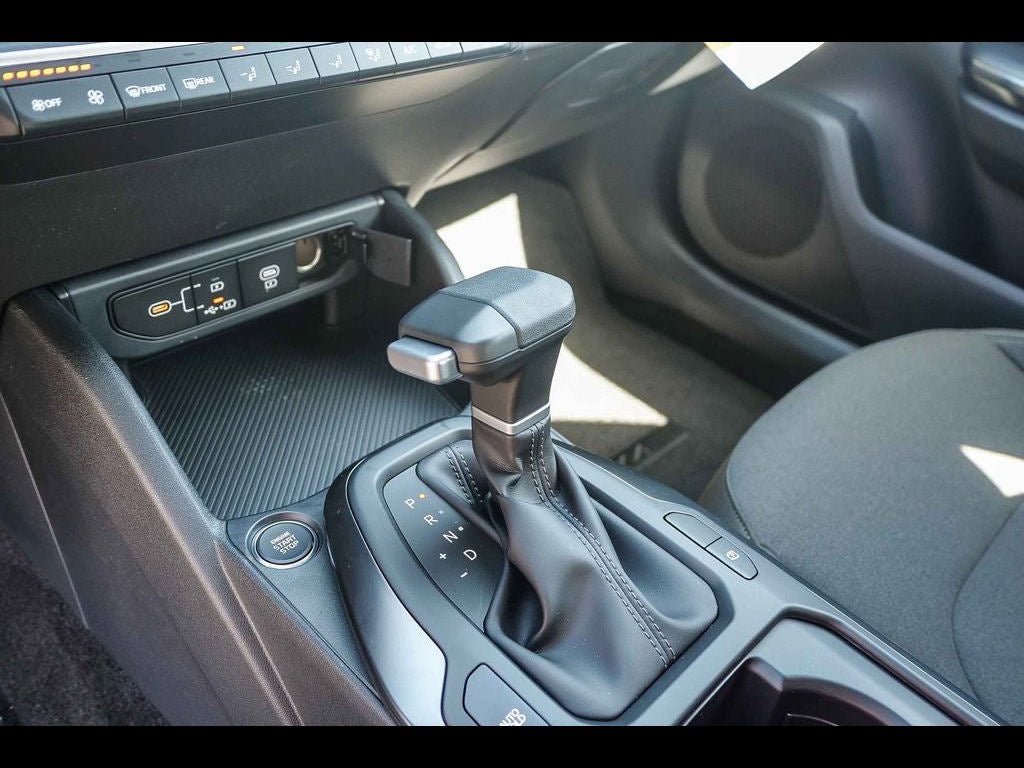 2026 Kia K4 LX