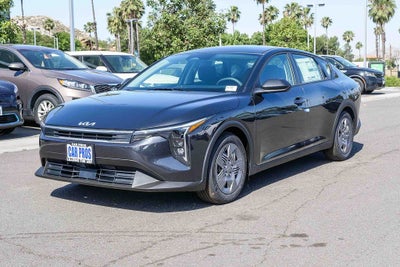2026 Kia K4 LX