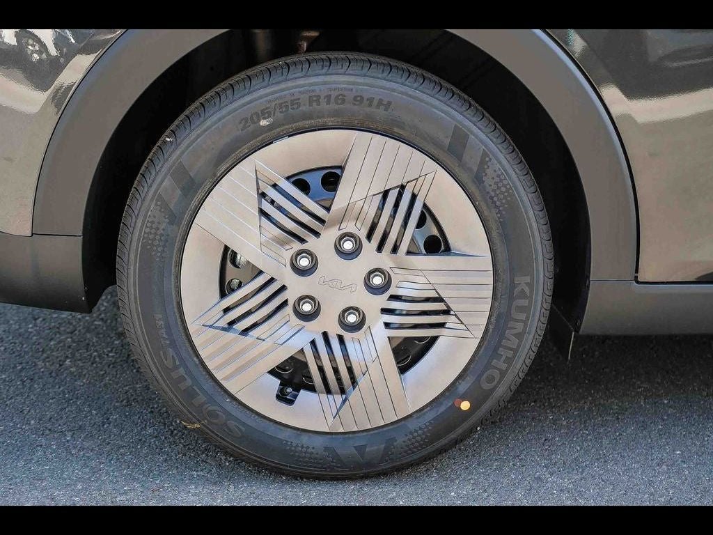 2026 Kia K4 LX