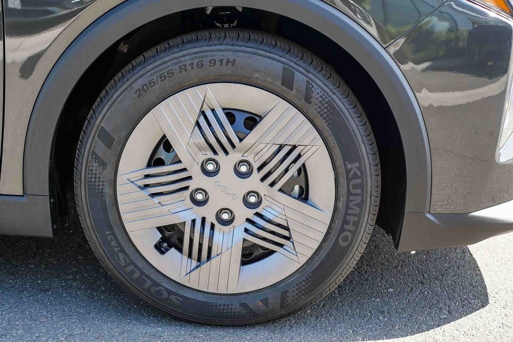 2026 Kia K4 LX