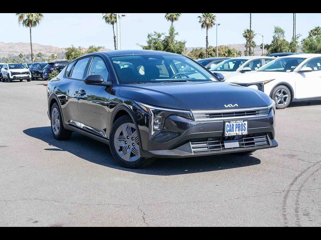 2026 Kia K4 LX