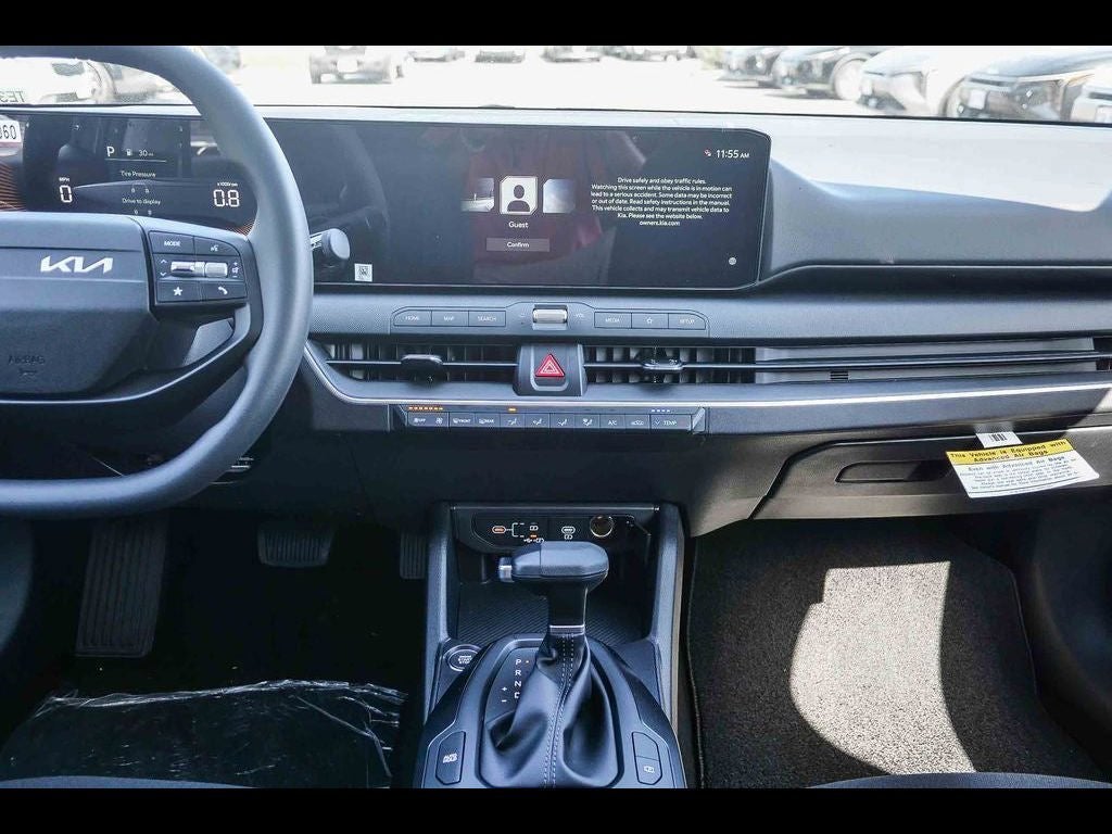 2026 Kia K4 LX