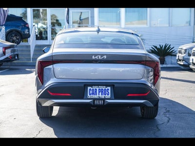 2026 Kia K4 LXS