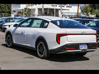2026 Kia K4 EX