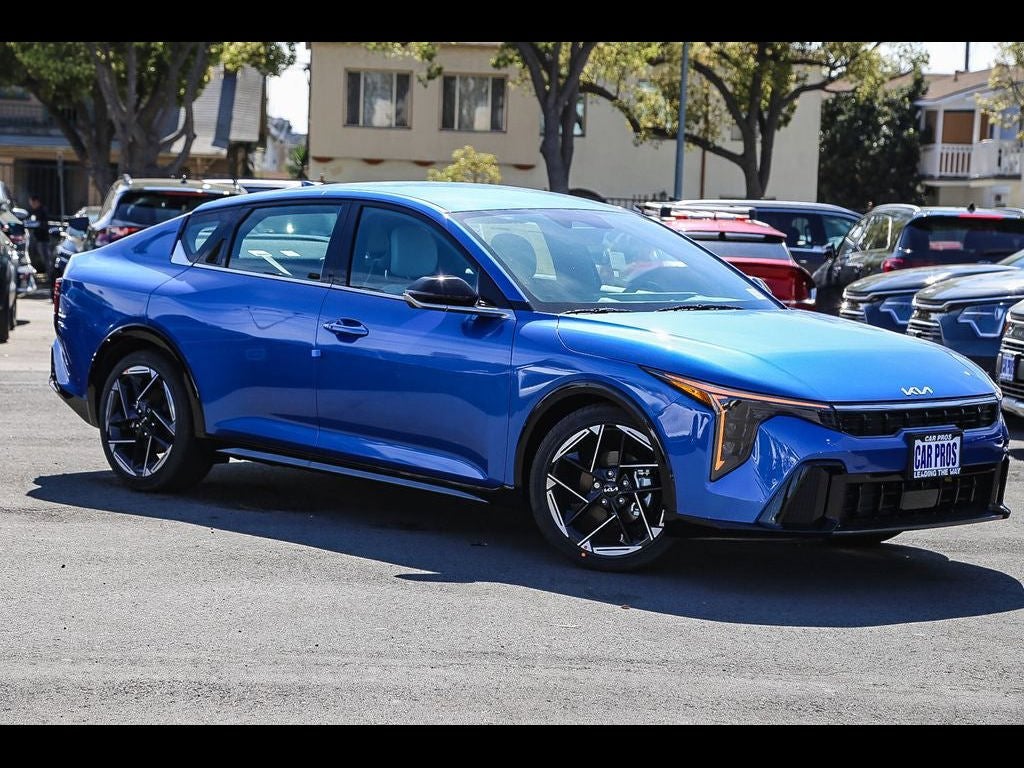 2026 Kia K4 GT-Line
