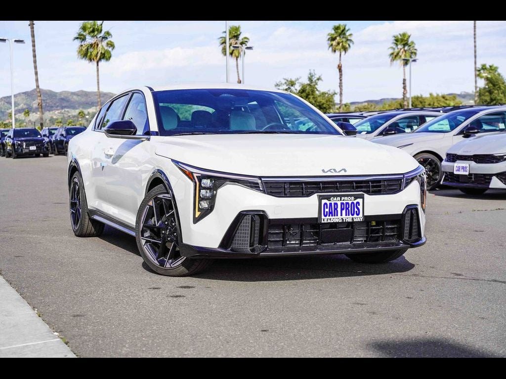 2026 Kia K4 GT-Line