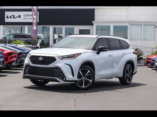 2022 Toyota Highlander XSE