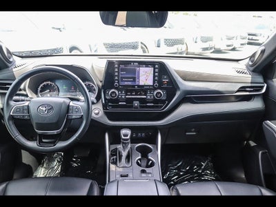 2022 Toyota Highlander XSE
