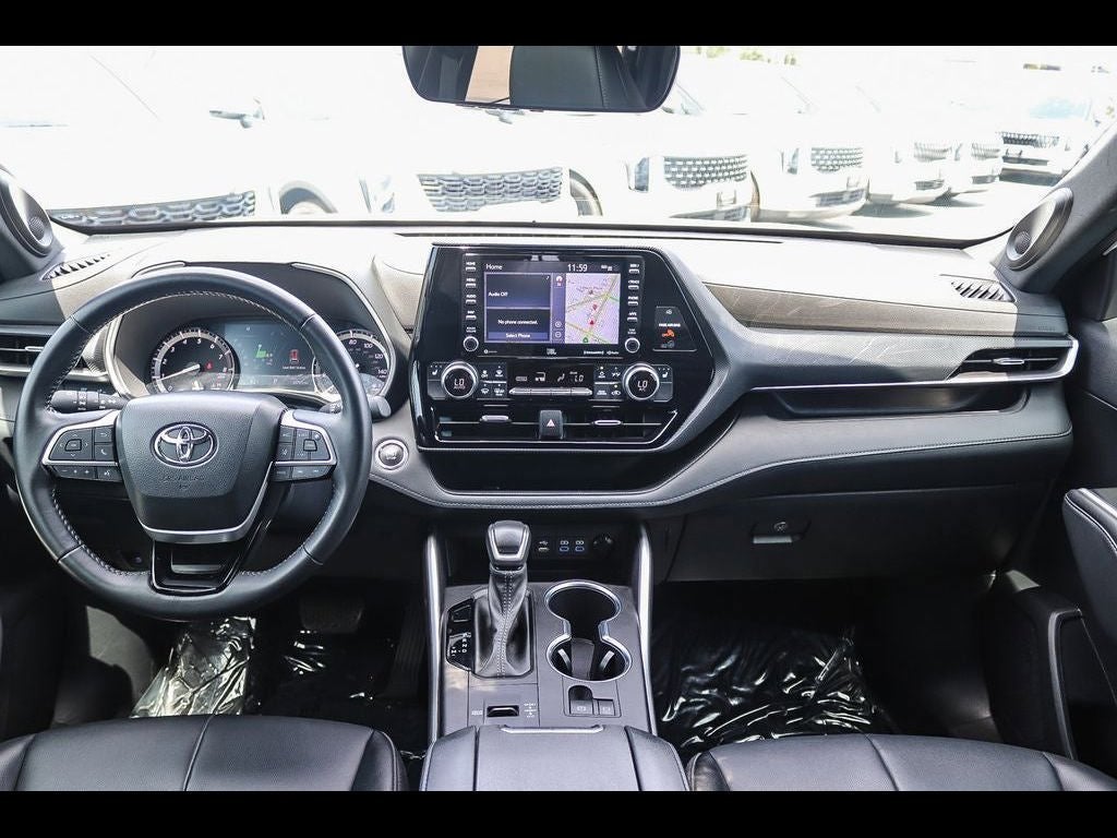 2022 Toyota Highlander XSE