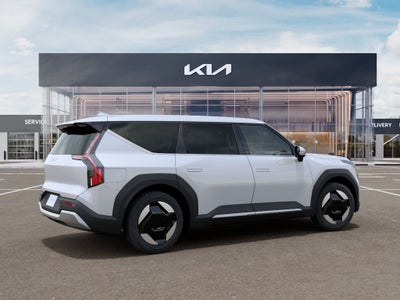 2026 Kia EV9 Light Long Range