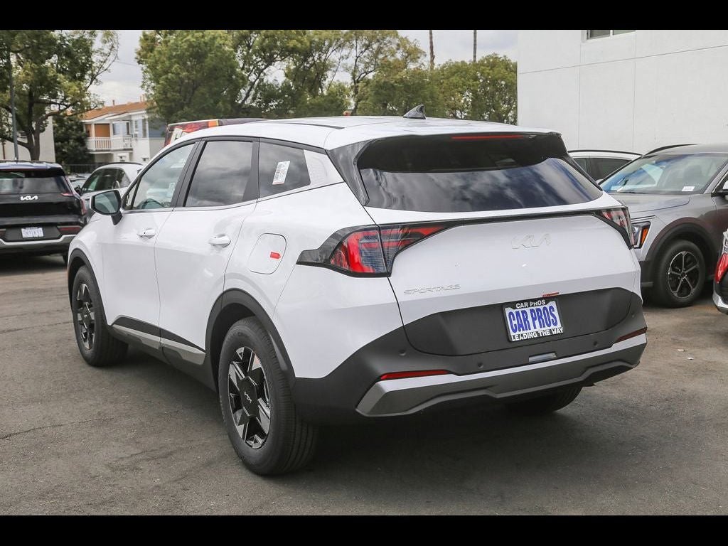 2026 Kia Sportage LX
