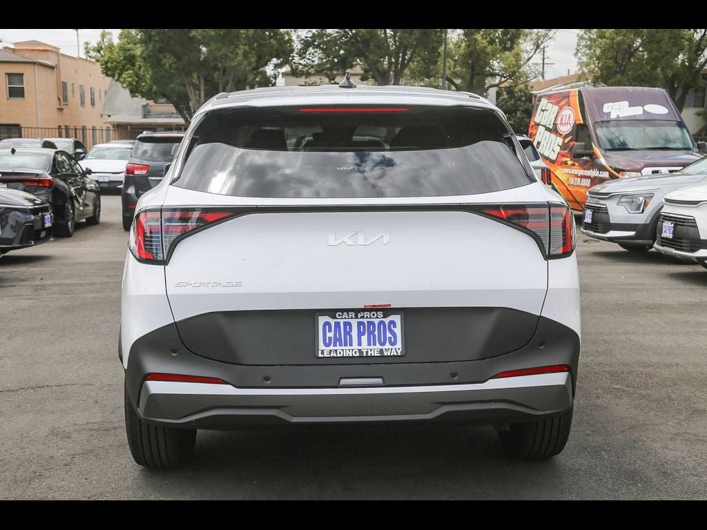 2026 Kia Sportage LX