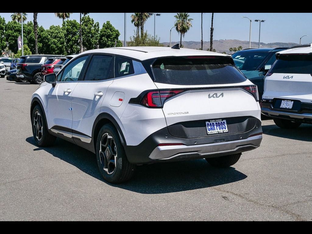 2026 Kia Sportage EX