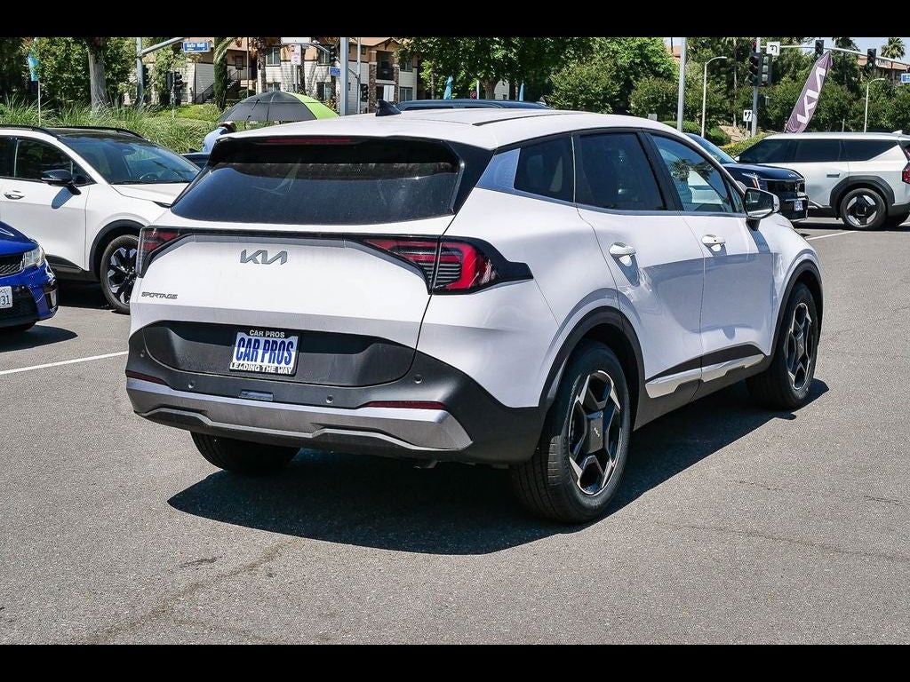 2026 Kia Sportage EX