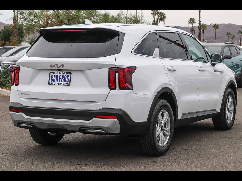 2026 Kia Sorento LX