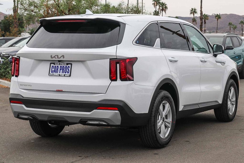 2026 Kia Sorento LX
