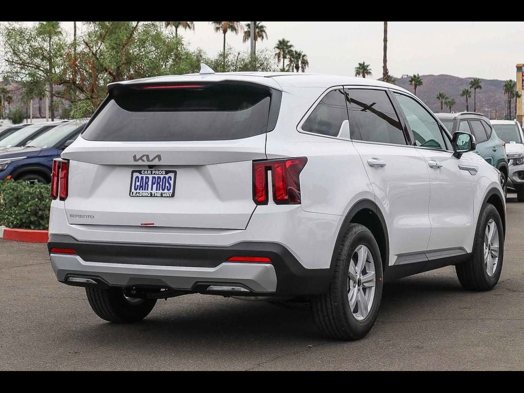 2026 Kia Sorento LX
