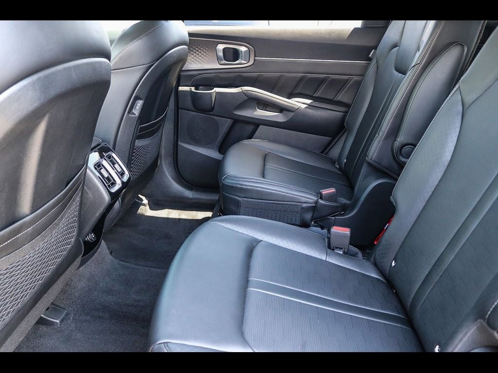 2025 Kia Sorento SX