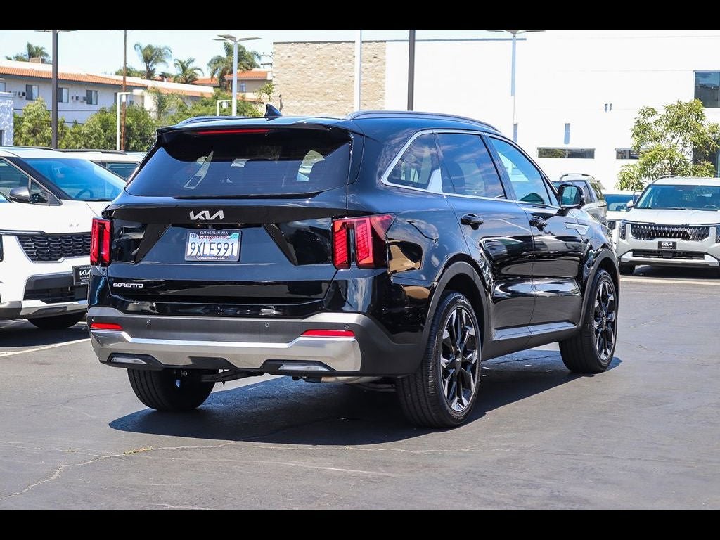 2025 Kia Sorento SX