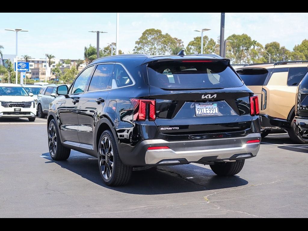2025 Kia Sorento SX
