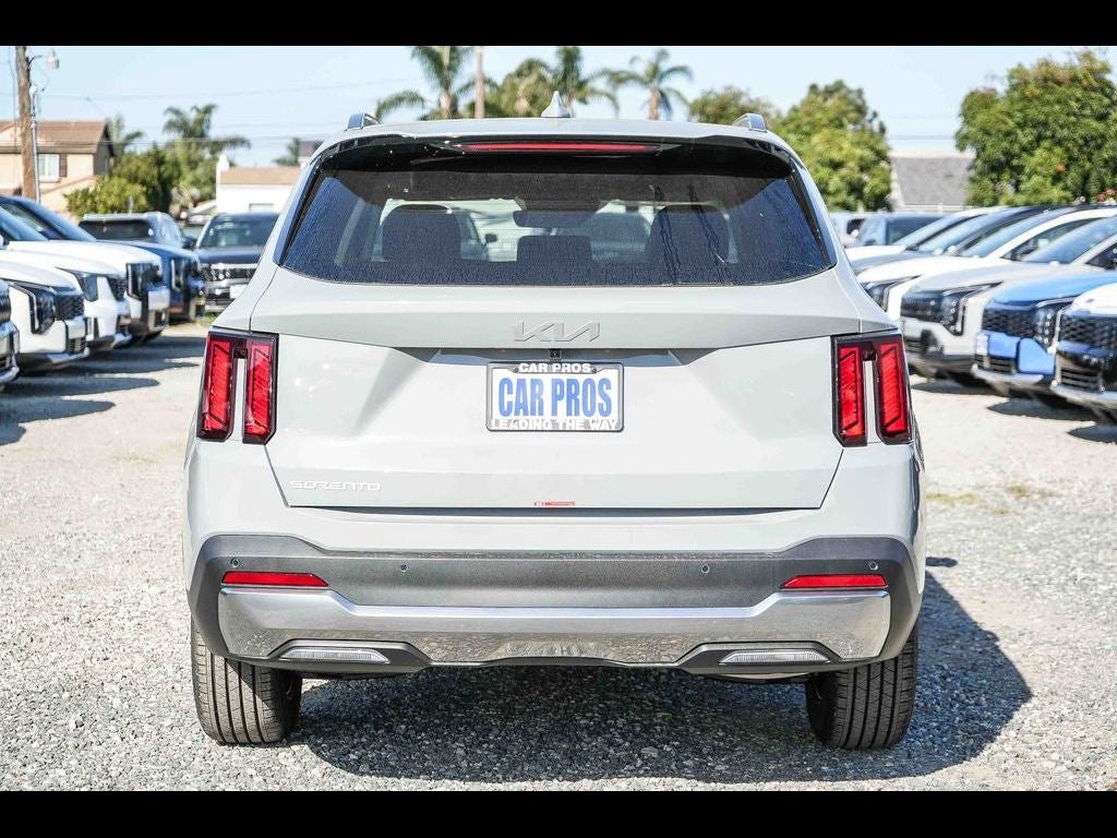 2026 Kia Sorento S