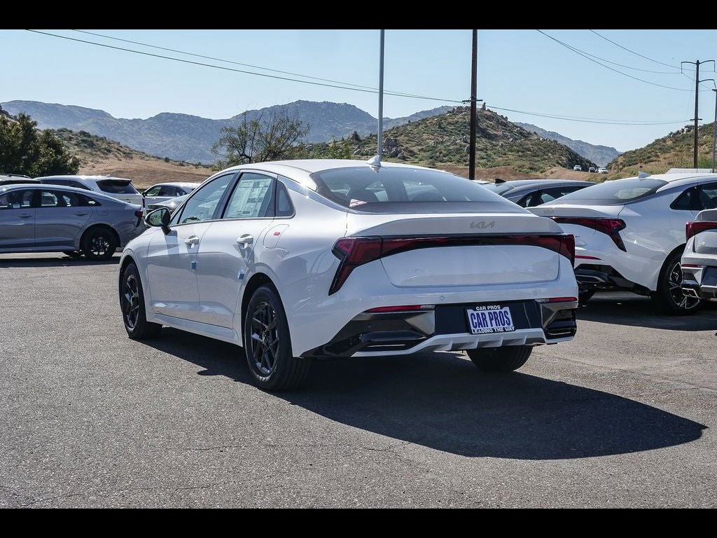 2026 Kia K5 LXS