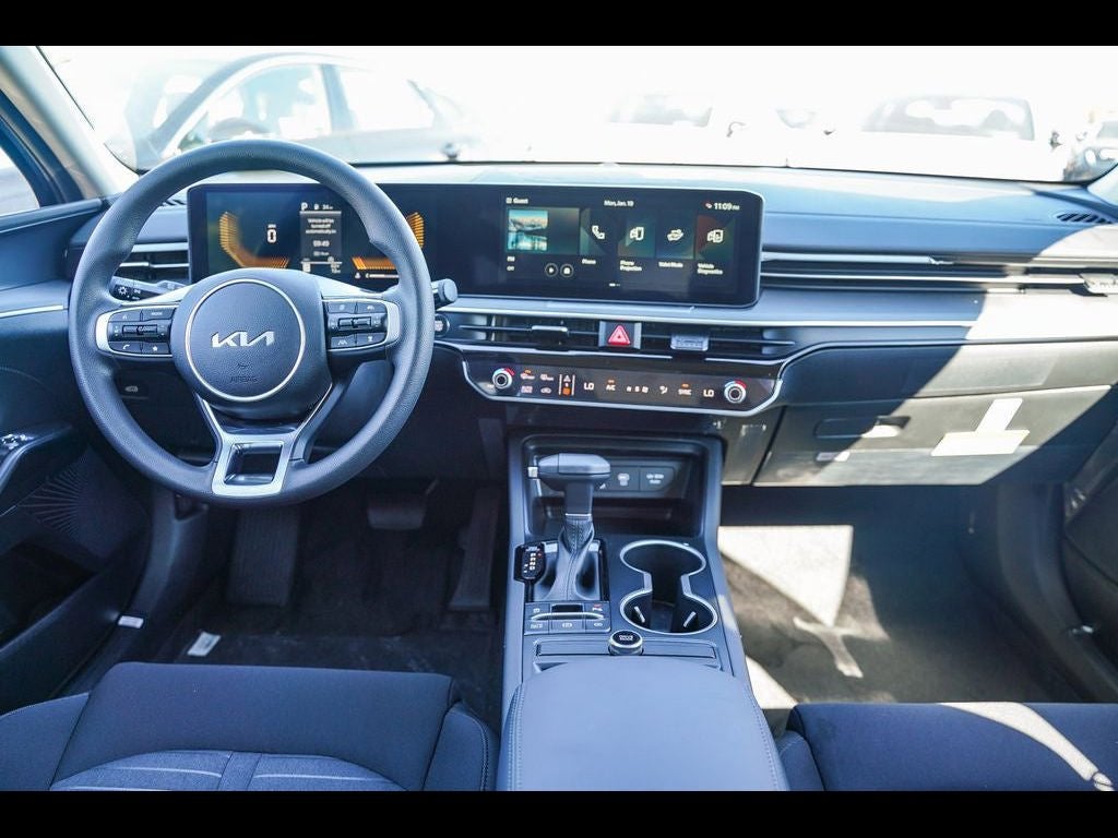 2026 Kia K5 LXS