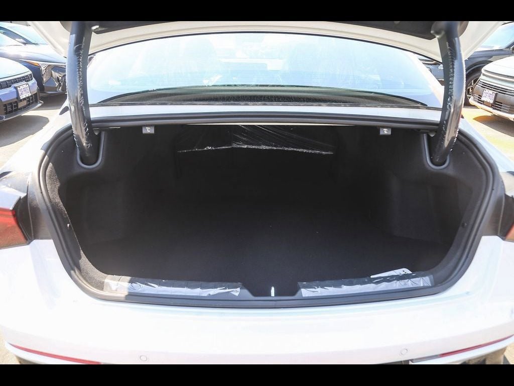 2026 Kia K5 GT-Line Gt Line Red Interior Packege