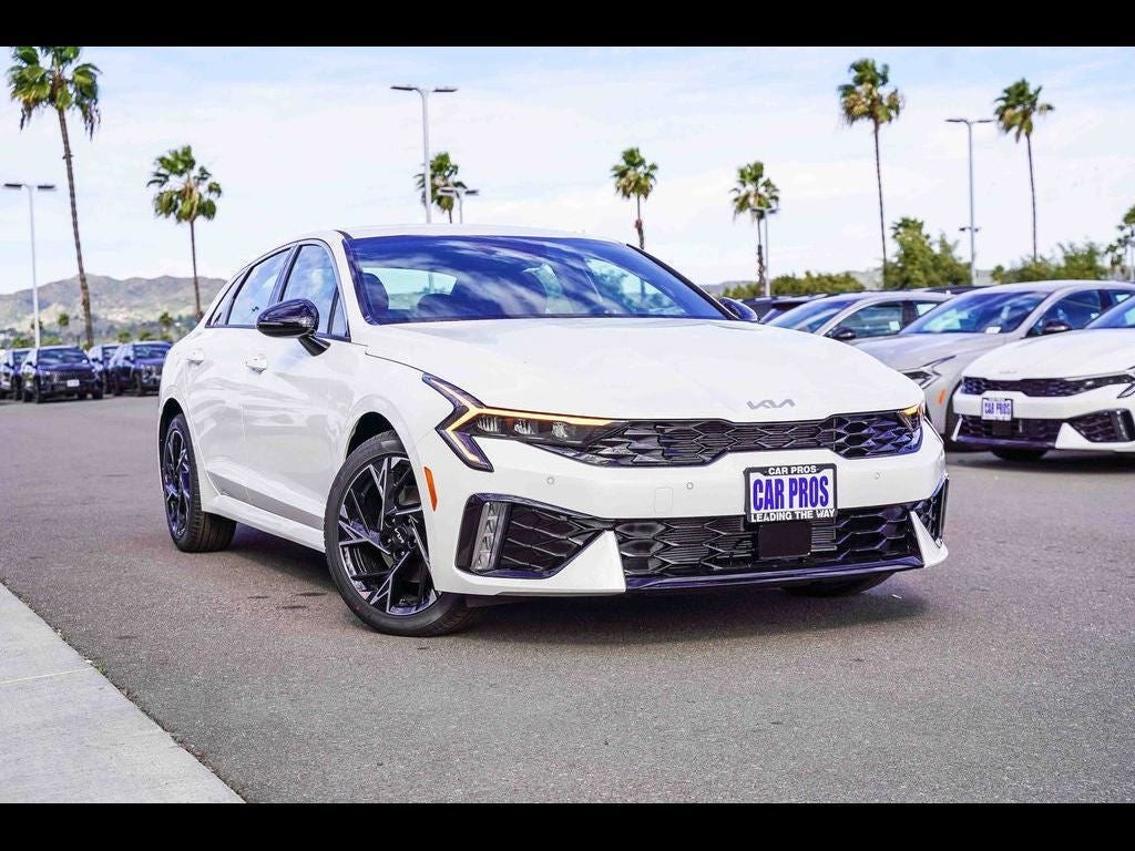 2026 Kia K5 GT-Line