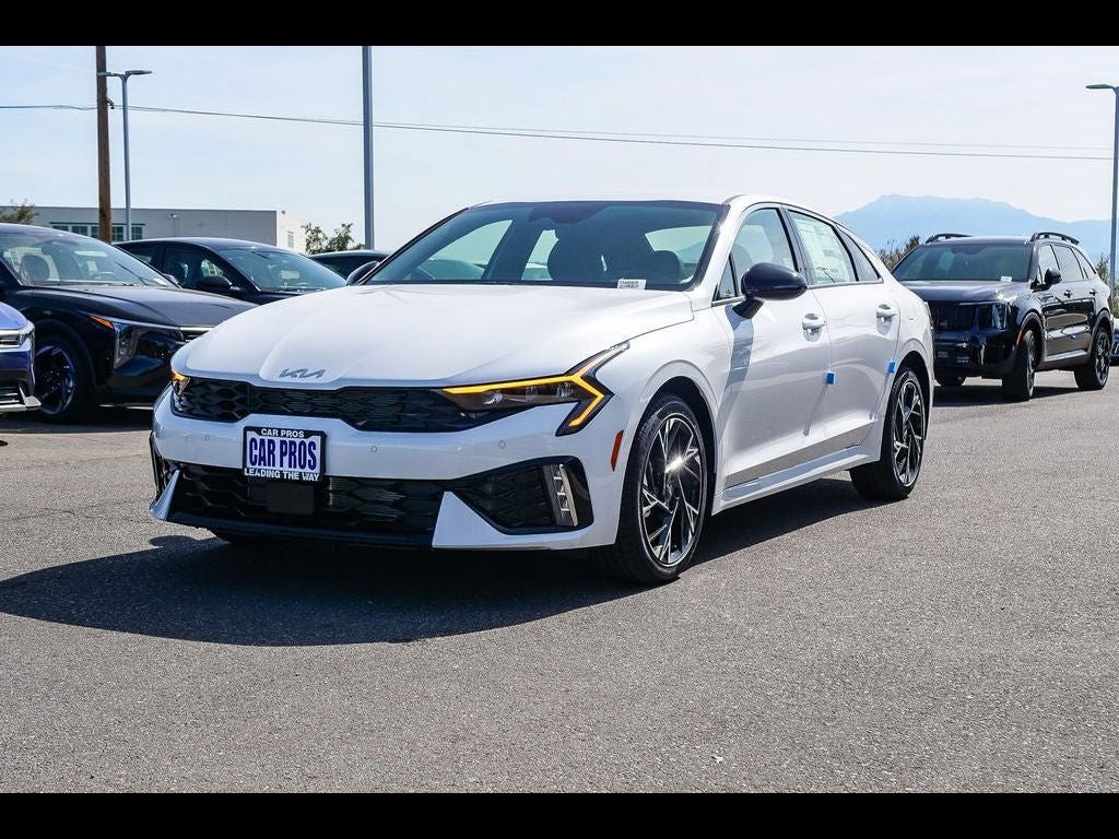 2026 Kia K5 GT-Line