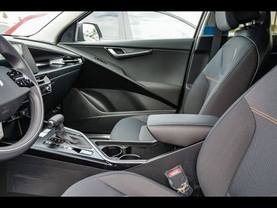 2026 Kia Niro LX