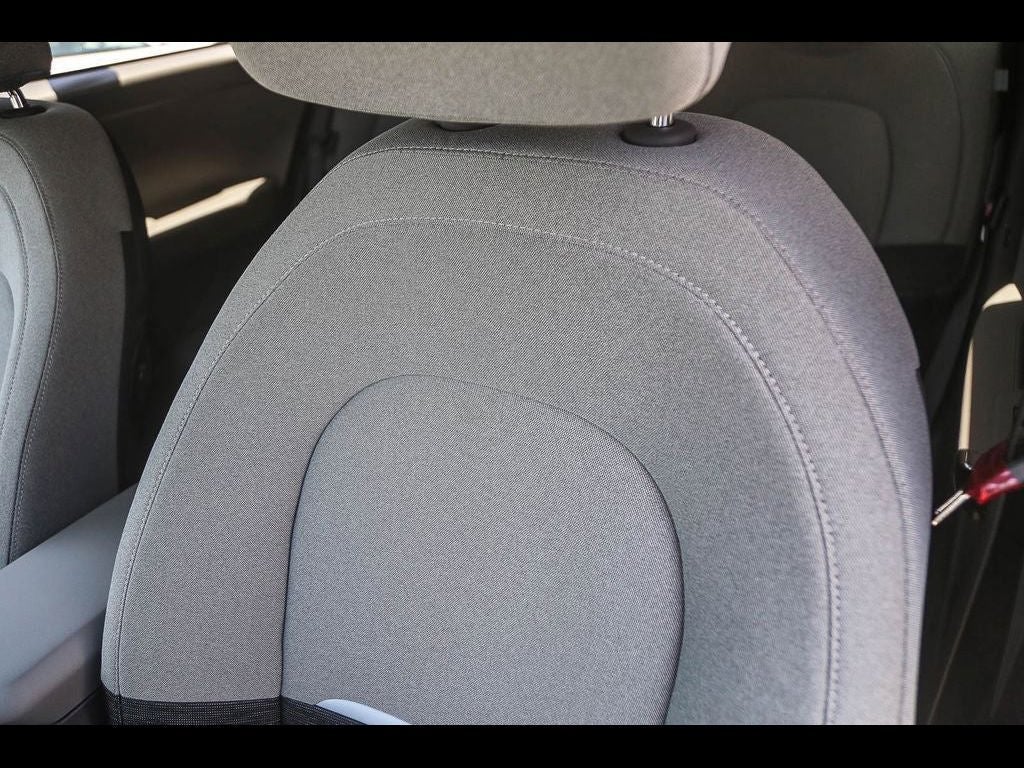 2027 Kia Seltos LX