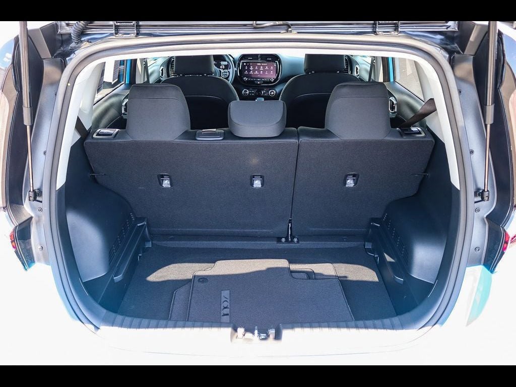 2025 Kia Soul S