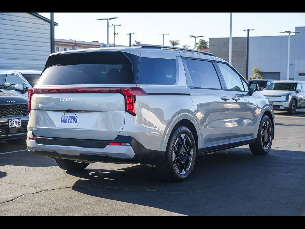 2026 Kia Carnival EX