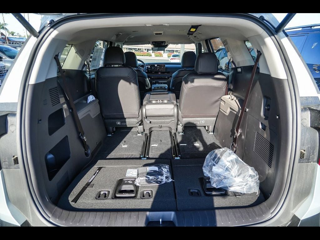 2026 Kia Carnival EX