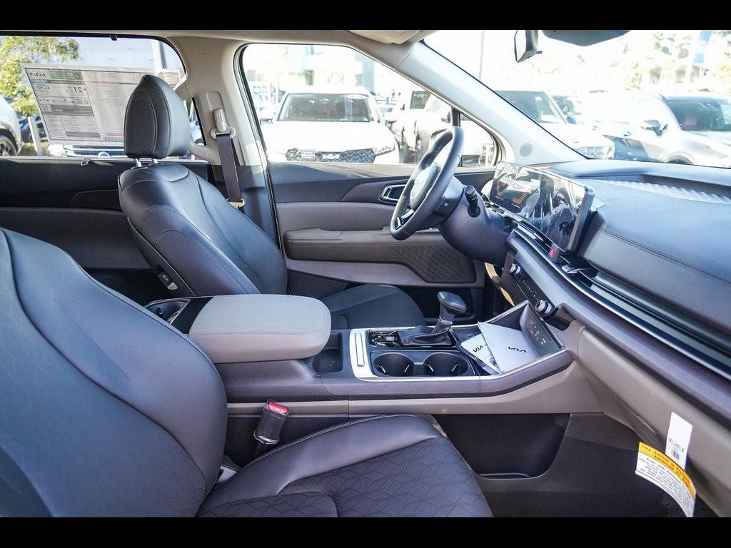 2026 Kia Carnival EX
