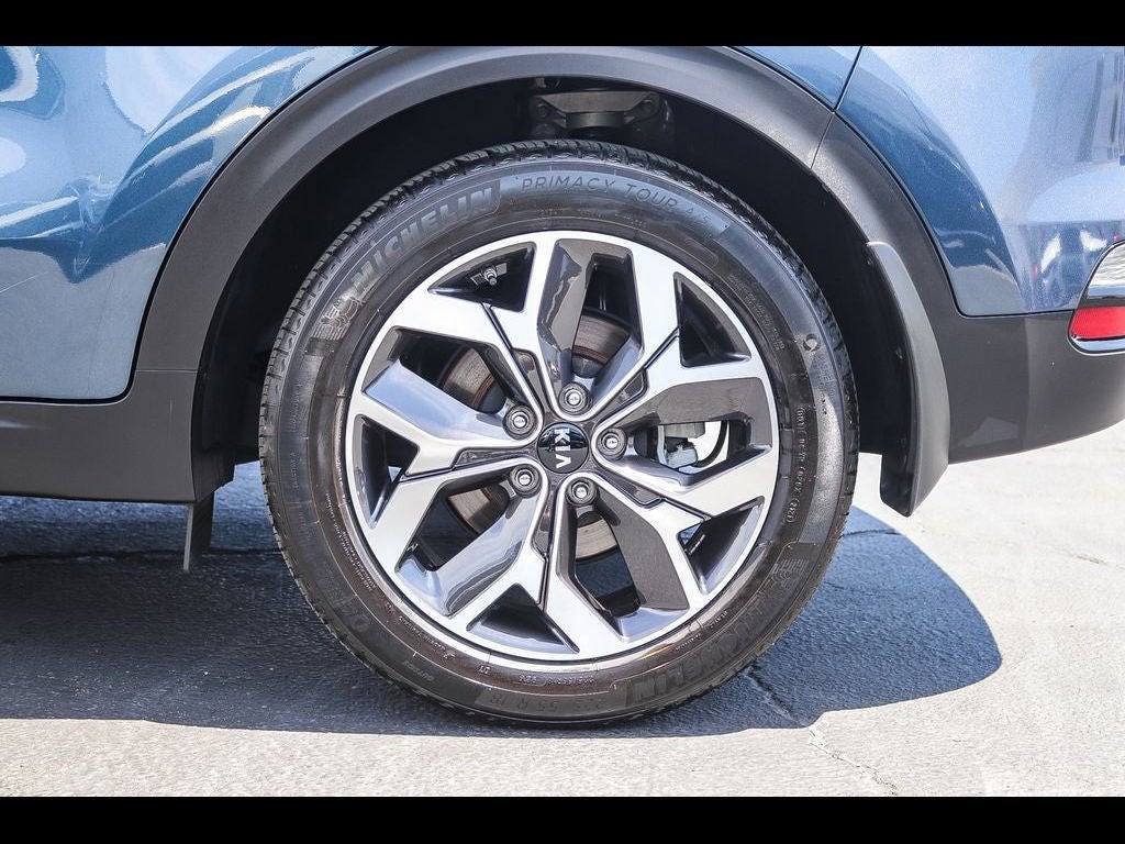 2022 Kia Sportage EX