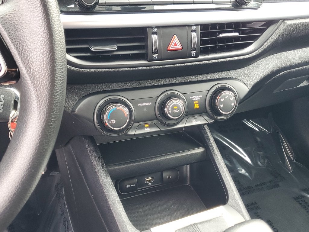 2024 Kia Forte LXS
