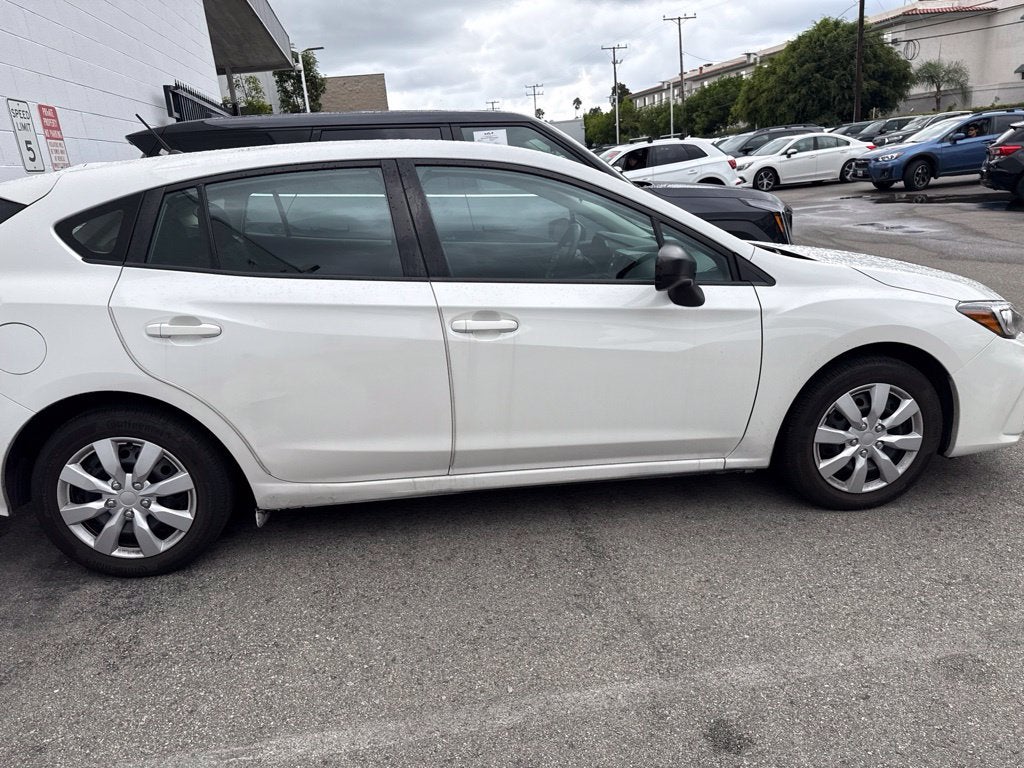 2017 Subaru Impreza 2.0i