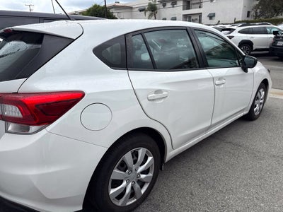 2017 Subaru Impreza 2.0i