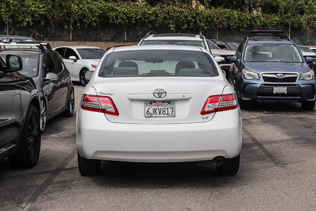 2010 Toyota Camry LE