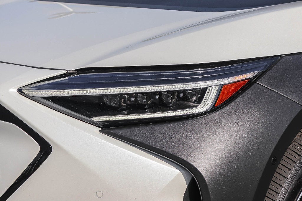 2023 Subaru Solterra Limited