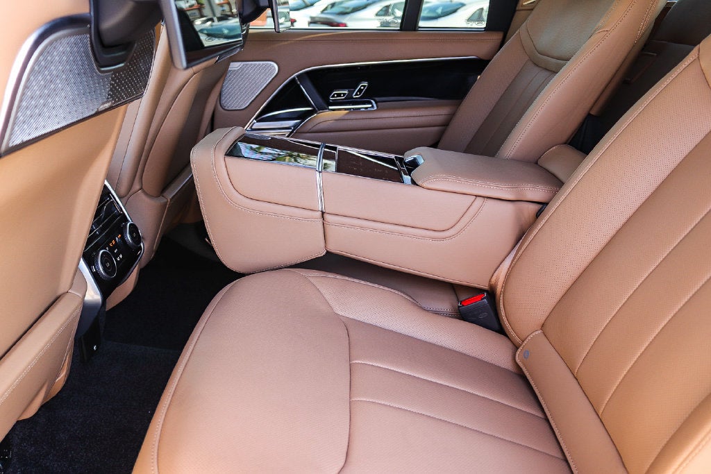 2024 Land Rover Range Rover Autobiography