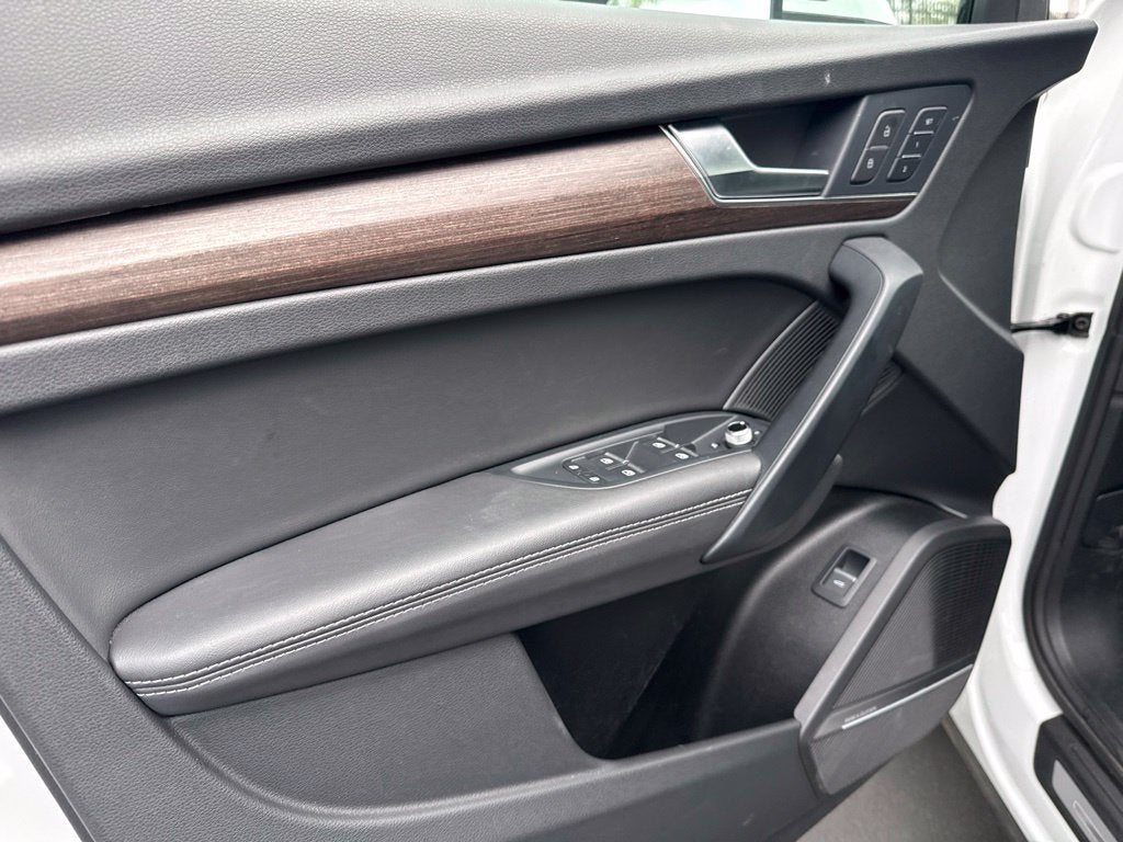 2024 Audi Q5 45 S line Premium Plus quattro