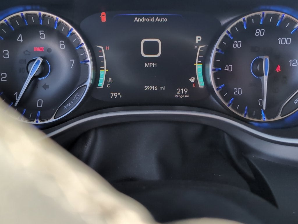 2024 Chrysler Pacifica Touring L
