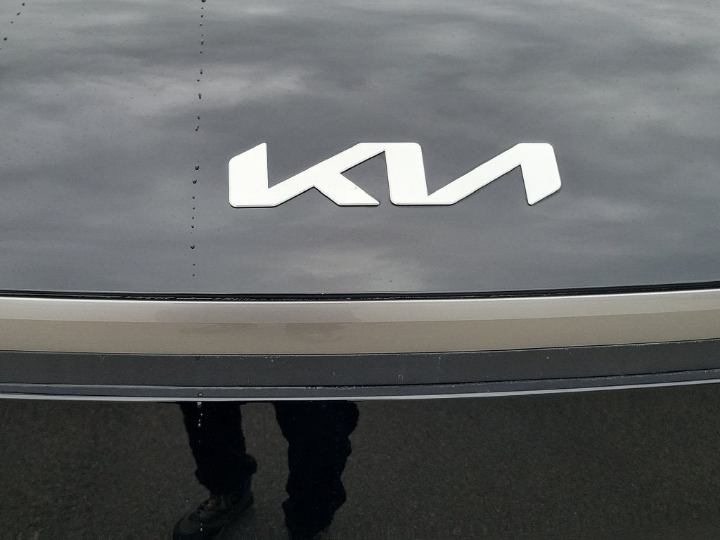 2026 Kia EV9 Wind