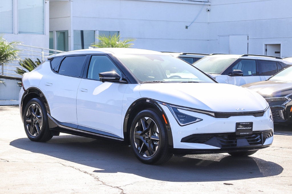 2025 Kia EV6 Wind