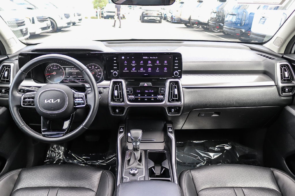 2023 Kia Sorento S