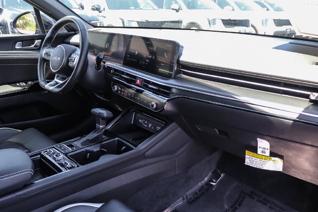 2025 Kia K5 GT-Line